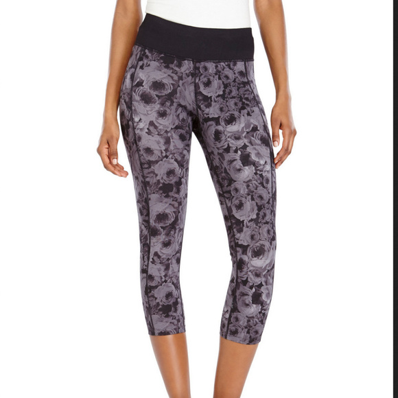Betsey Johnson Pants - Betsey Johnson floral athletic capri pants NWOT